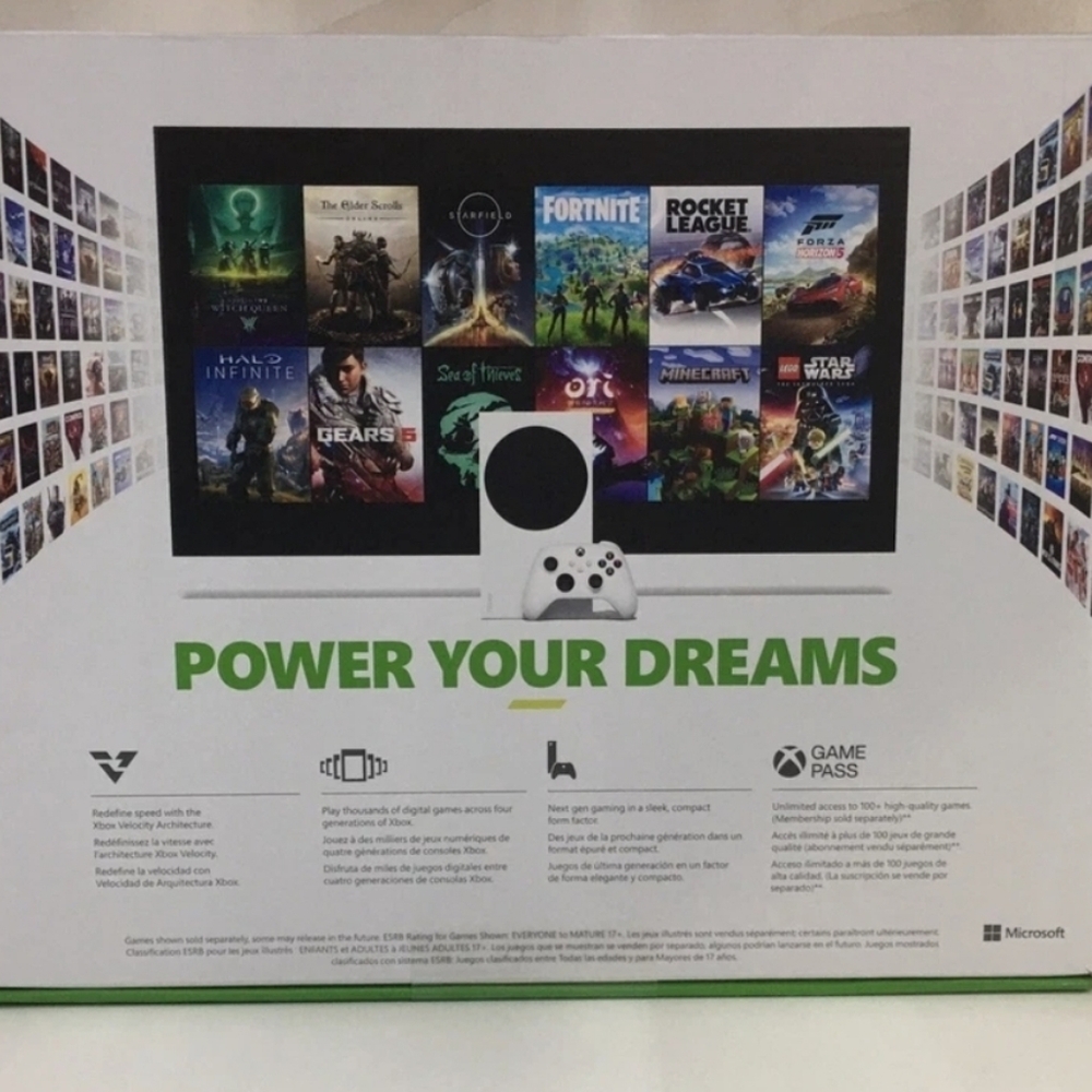 Microsoft Xbox Series S Console - White Holiday Edition Used Once 2 Controllers!